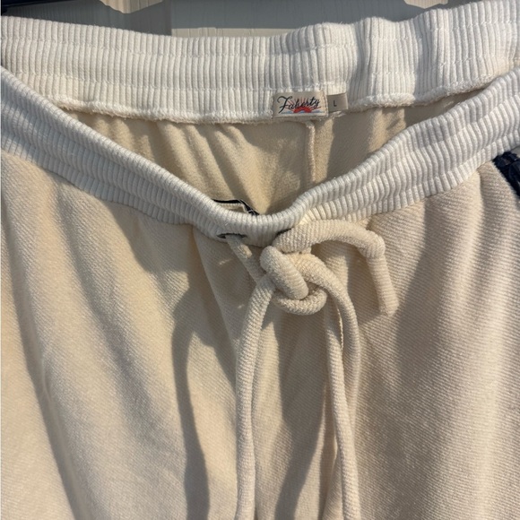 Faherty Richie Jogger Pants CREAM w/ NAVY BLUE Stripes Large - Picture 2 of 14